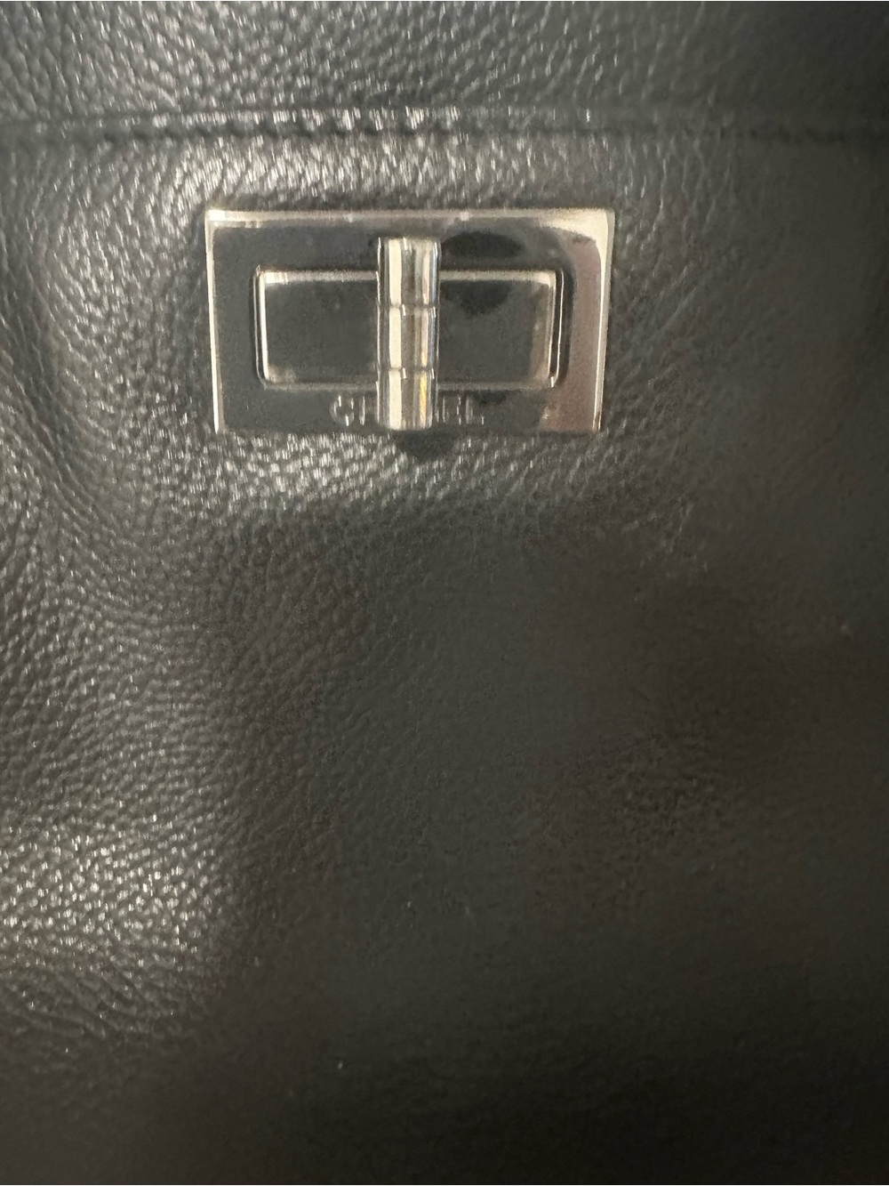 Chanel Black leather Tote with Silver Hardware. - Picture 3 of 9